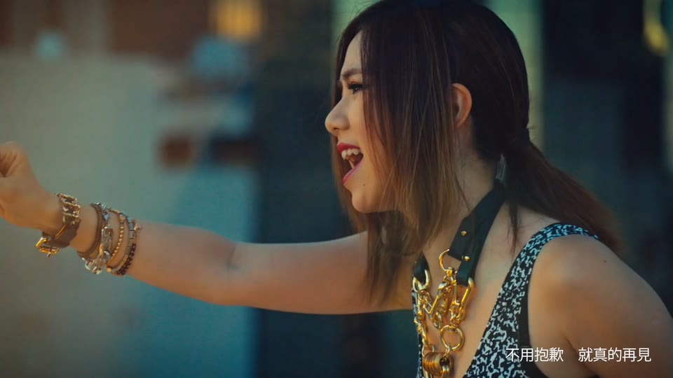 d595.邓紫棋-再见-[134m.mp4-1080p].mp4_20181210_162556.700.jpg