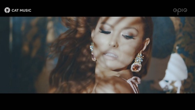 4KMV-Elena - Un gram de suflet-[412M.mp4-2160P]
