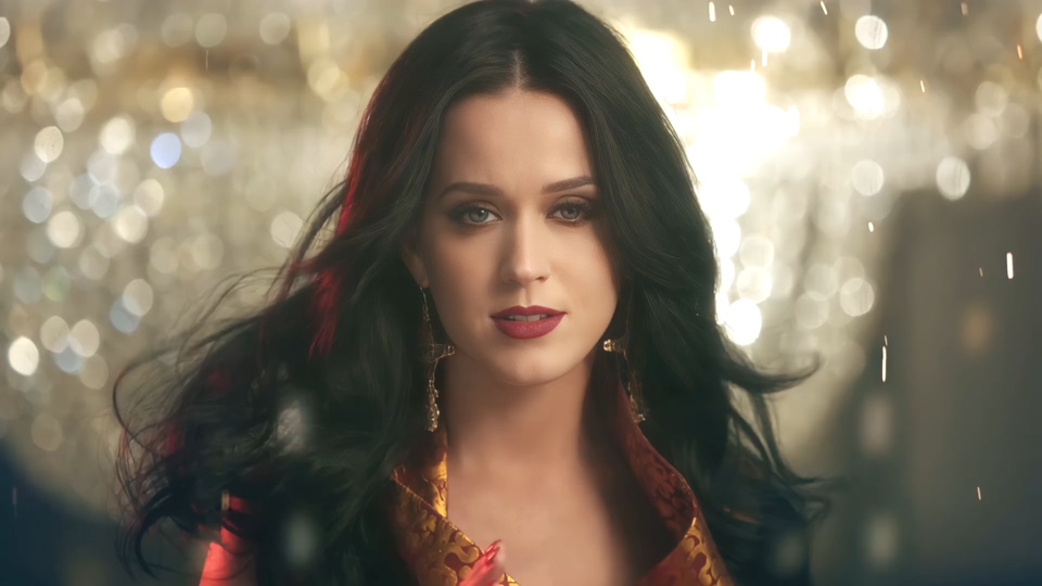 N036.4KMV-Katy Perry - Unconditionally (4K HDR Quality)-[331M.mkv-2160P] - 无损音乐美声网.mkv_20240711_.jpg