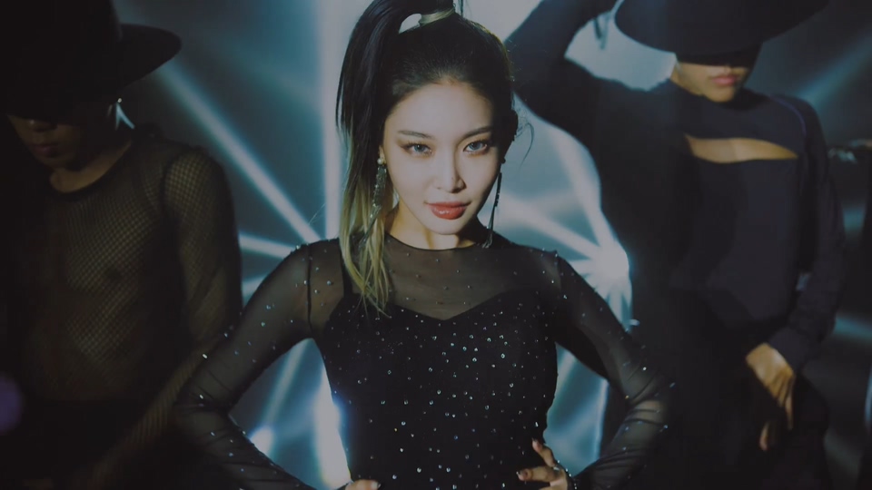 I097.CHUNG HA, R3HAB - Dream of You (with R3HAB)-[77M.mp4-1080P].mp4_20210727_022228.576.jpg