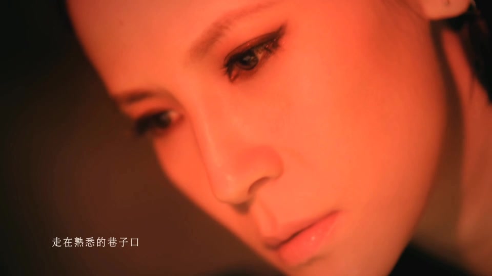 D160.杨乃文 - 未接来电-[131M.mp4-1080P].mp4_20181110_222008.328.jpg