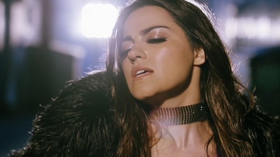 Maite Perroni - Adicta-[68M.mkv-1080P]
