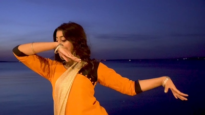 4KMV-NAINOWALE NE- - Drisya Reghuram(4K美女舞蹈)-[272M.mkv-2160P]