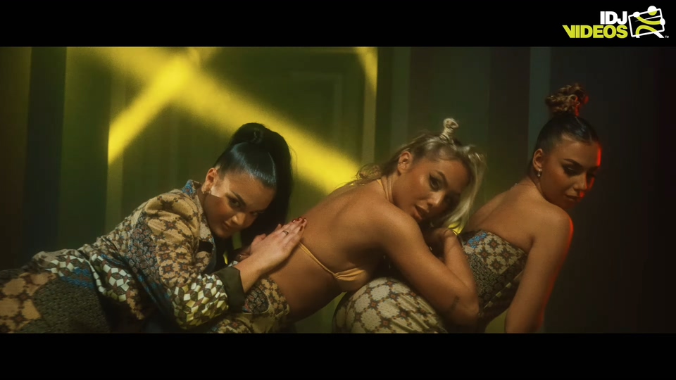 N085.4KMV-TEODORA X MAHRINA - AVENTADOR (OFFICIAL VIDEO)-[324M.mkv-2160P] - 无损音乐美声网.mkv_20241104.jpg