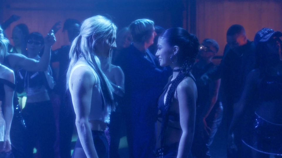 M768.4KMV-David Guetta, Anne-Marie, Coi Leray - Baby Don’t Hurt Me-[331M.mkv-2160P] - 无损音乐美声网.mk.jpg