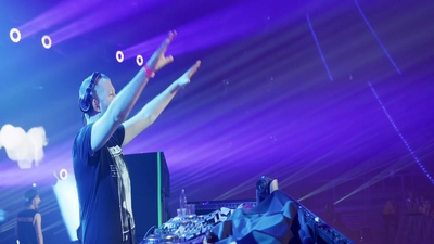 4KMV-Brennan Heart - Outcasts (Toneshifterz & Code Black Remix)-[502M.mp4-2160P]