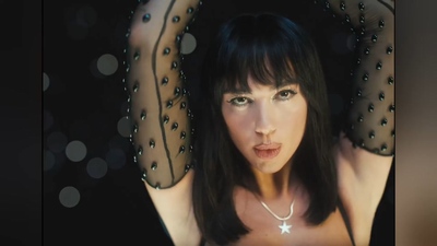 Dua Lipa - Levitating Featuring DaBaby-[128M.mp4-1080P]