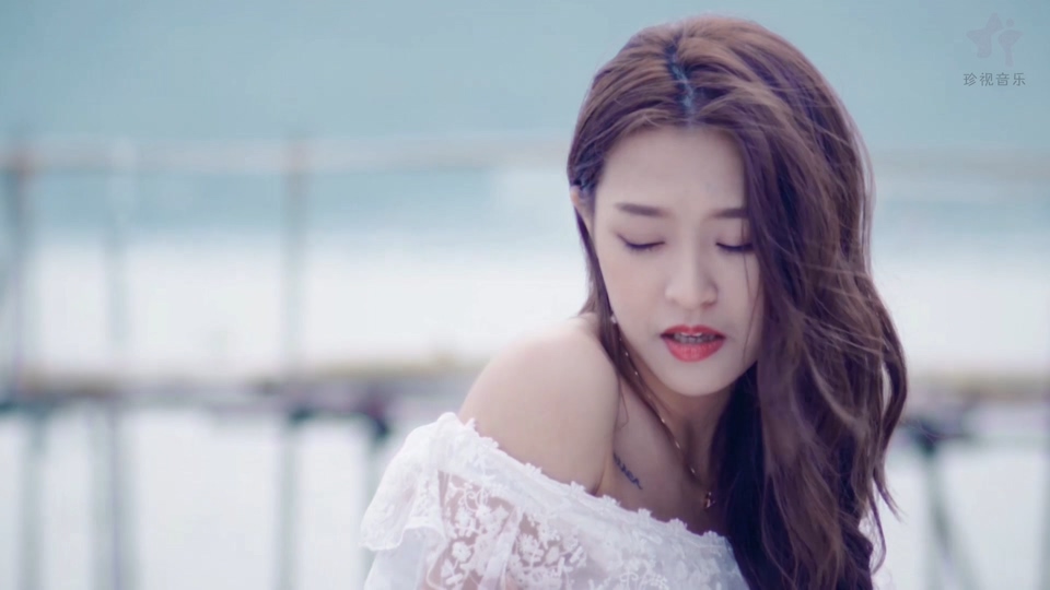 当做没爱过_陈诗怡.109M.mp4.1080P