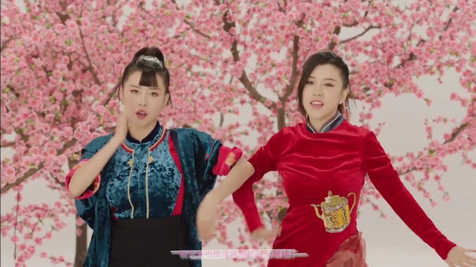 BY2 _ 桃花旗袍(舞蹈版).111M.mp4.1080P