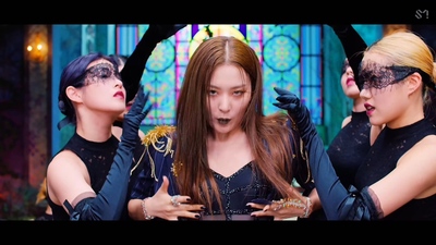 4KMV-Red Velvet - IRENE & SEULGI 'Monster'-[391M.mp4-2160P]