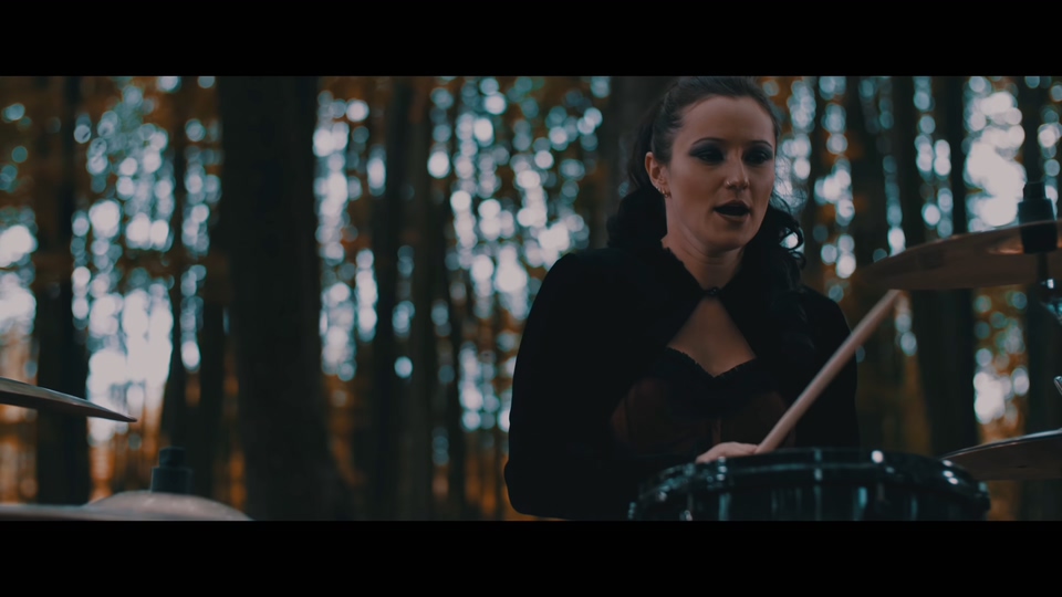 N153.4KMV-MONO INC. - Risk It All [Symphonic Version] (Official Video)-[461M.mkv-2160P] - 无损音乐美声.jpg